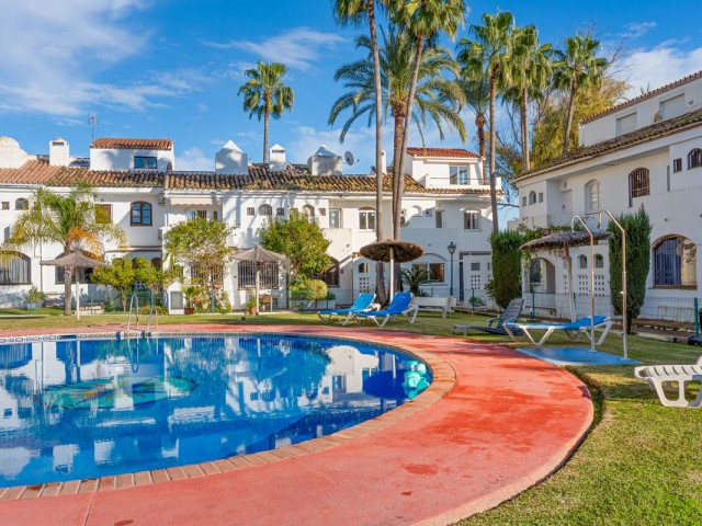 Townhouse Guadalmina Baja - R5237023