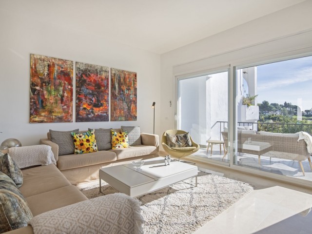 4 Makuuhuoneen Rivitalo Nueva Andalucía