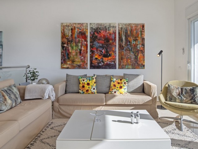 4 Bedrooms Townhouse in Nueva Andalucía