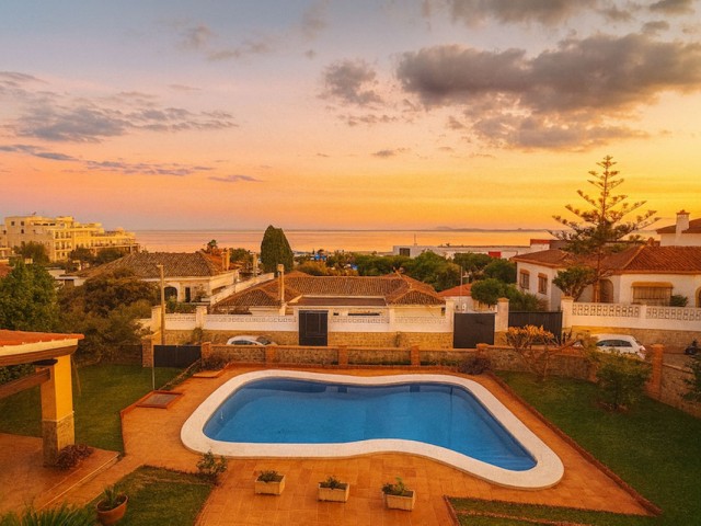 Villa avec 3 Chambres  à Torremolinos