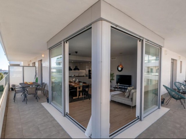 Appartement avec 3 Chambres  à Nueva Andalucía