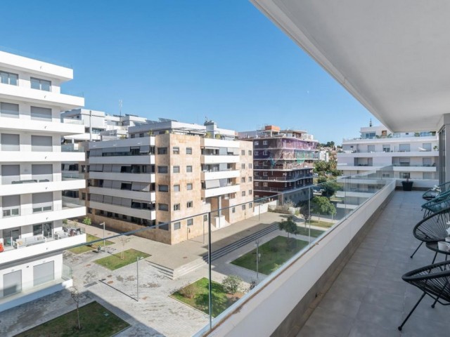 Appartement avec 3 Chambres  à Nueva Andalucía