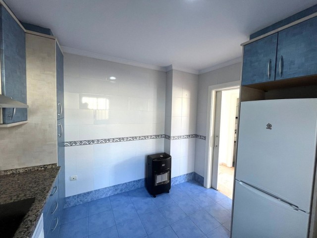 Maison mitoyenne avec 3 Chambres  à Estepona