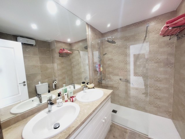 Kattohuoneisto Miraflores