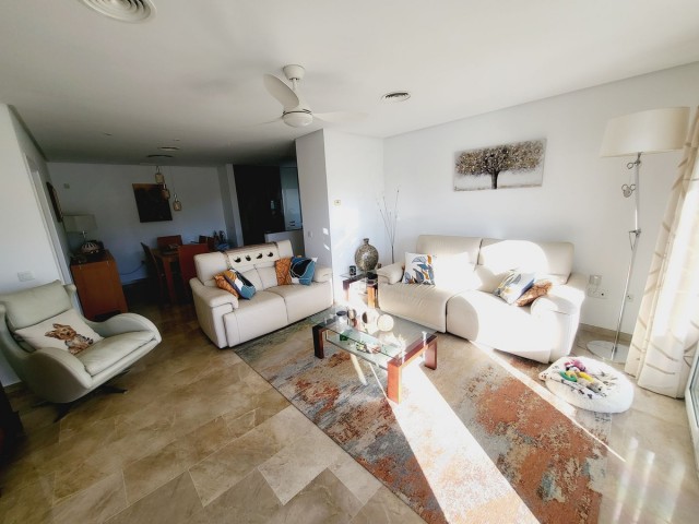 Kattohuoneisto Miraflores