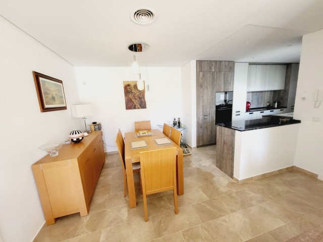 Kattohuoneisto Miraflores