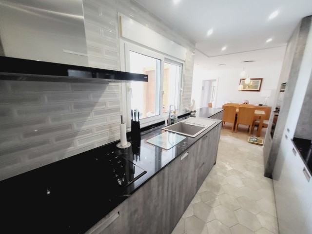 Kattohuoneisto Miraflores