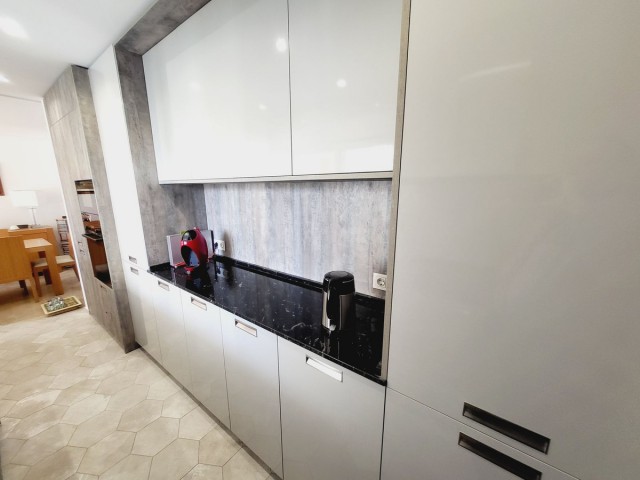 Kattohuoneisto Miraflores