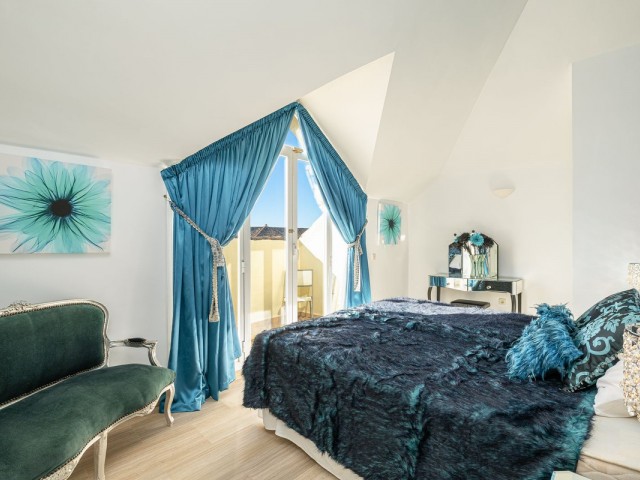 Appartement avec 3 Chambres  à Elviria