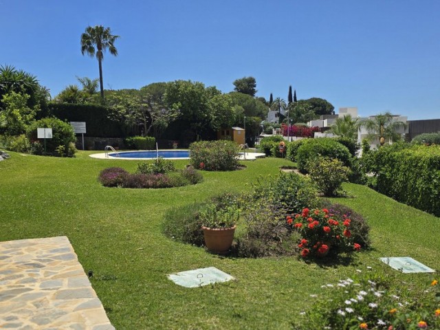 2 Bedrooms Apartment in El Paraiso