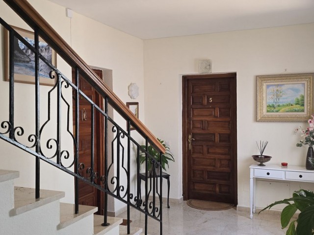 2 Slaapkamer Appartement in El Paraiso