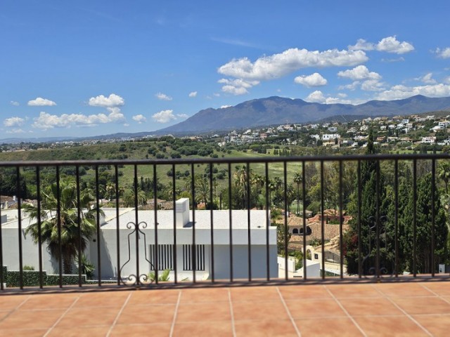 2 Slaapkamer Appartement in El Paraiso