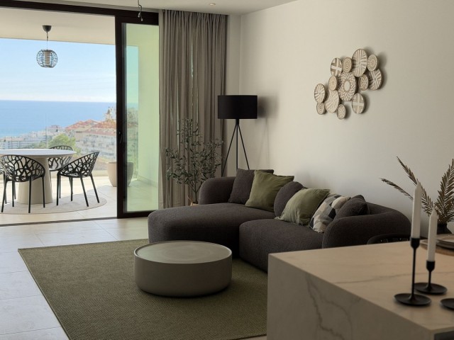 2 Bedrooms Apartment in Fuengirola