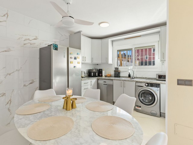 5 Bedrooms Townhouse in Manilva