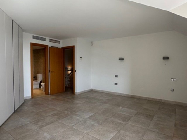 3 Bedrooms Apartment in Fuengirola