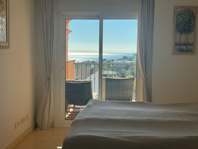 2 Bedrooms Apartment in Torrequebrada