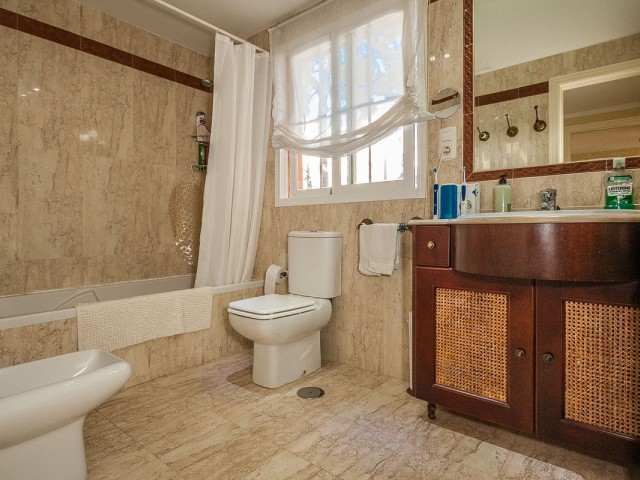 2 Schlafzimmer Apartment in Elviria