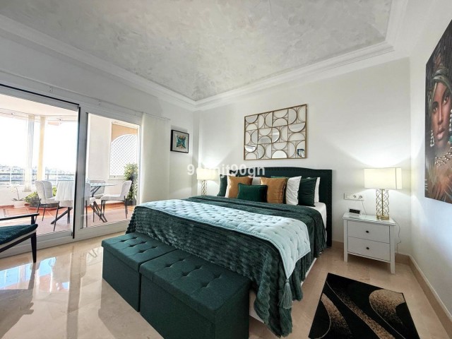 Penthouse in Elviria