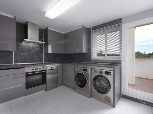 Penthouse in Nueva Andalucía