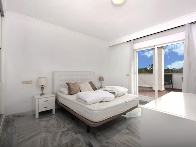 Penthouse in Nueva Andalucía