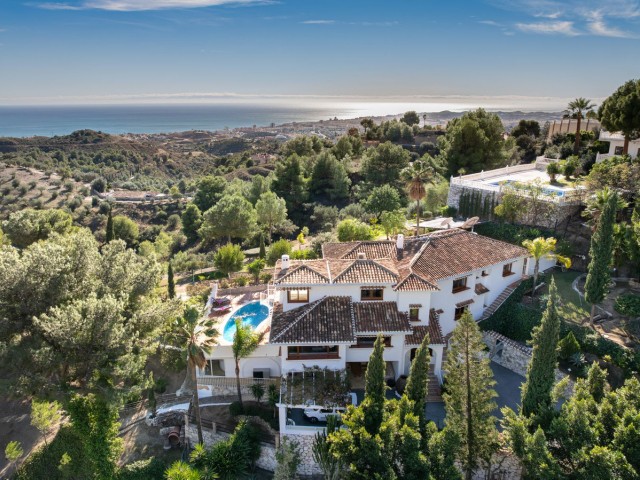 Villa avec 5 Chambres  à Mijas