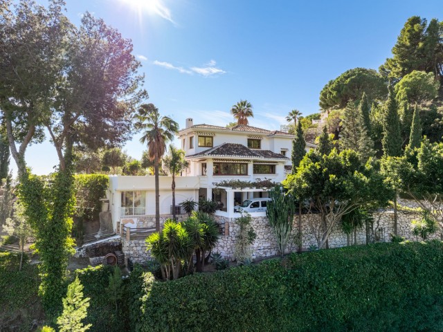 Villa avec 5 Chambres  à Mijas