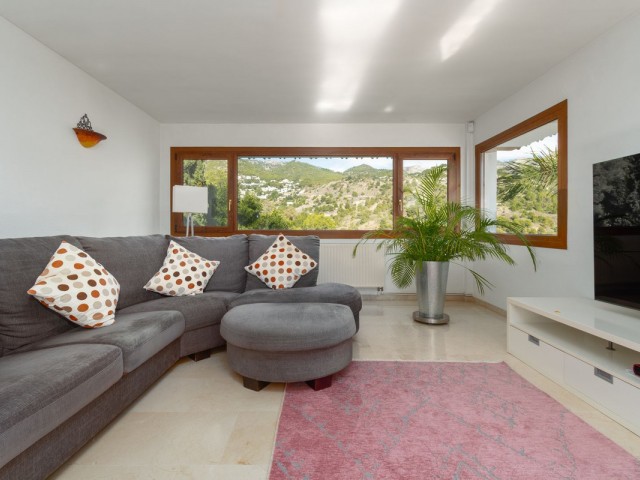 Villa avec 5 Chambres  à Mijas