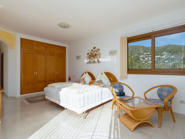Villa avec 5 Chambres  à Mijas
