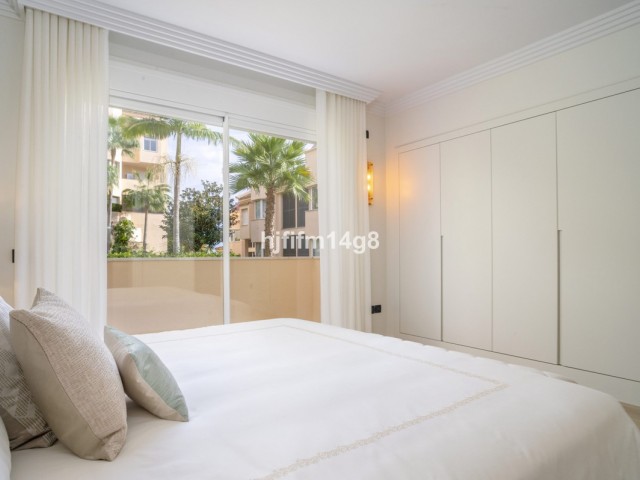 4 Slaapkamer Appartement in Nueva Andalucía