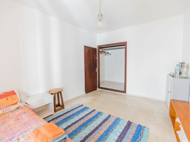 6 Bedrooms Townhouse in Marbella