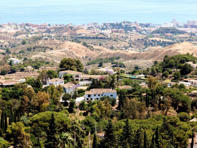  Grundstück in Mijas