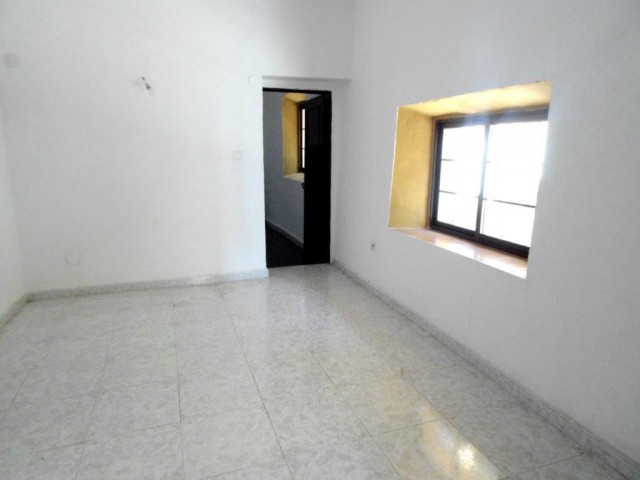 5 Bedrooms Townhouse in Mijas