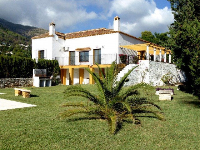 5 Schlafzimmer Reihenhaus in Mijas