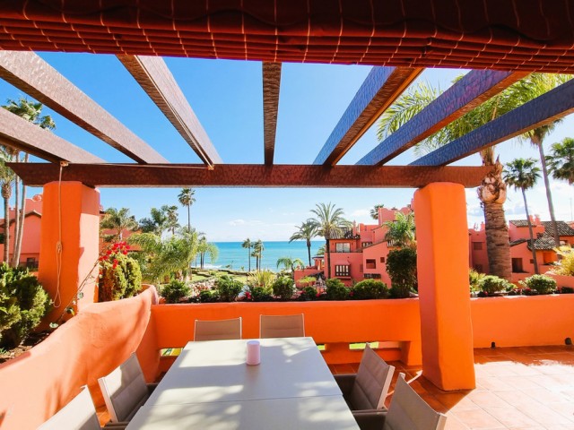 Appartement avec 2 Chambres  à Estepona