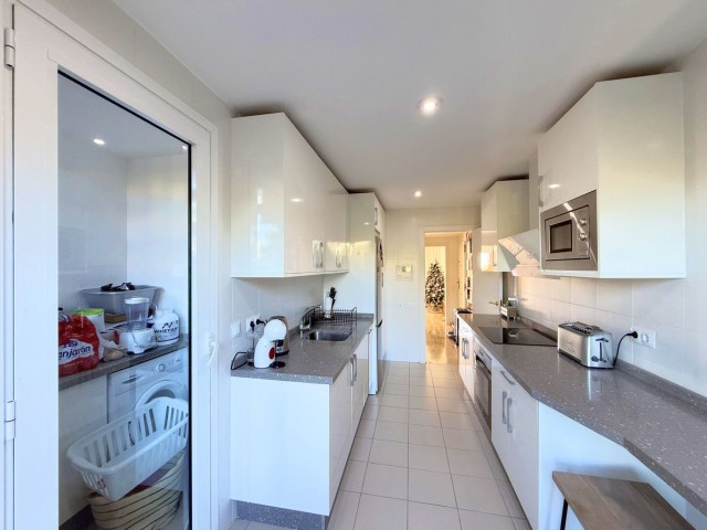 Apartamento con 3 Dormitorios  en La Duquesa