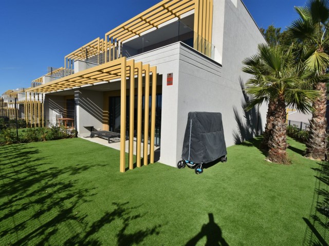 Maison mitoyenne avec 4 Chambres  à Mijas Costa