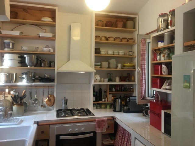 Villa con 3 Dormitorios  en Estepona