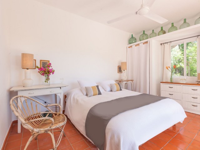 Villa con 3 Dormitorios  en Estepona