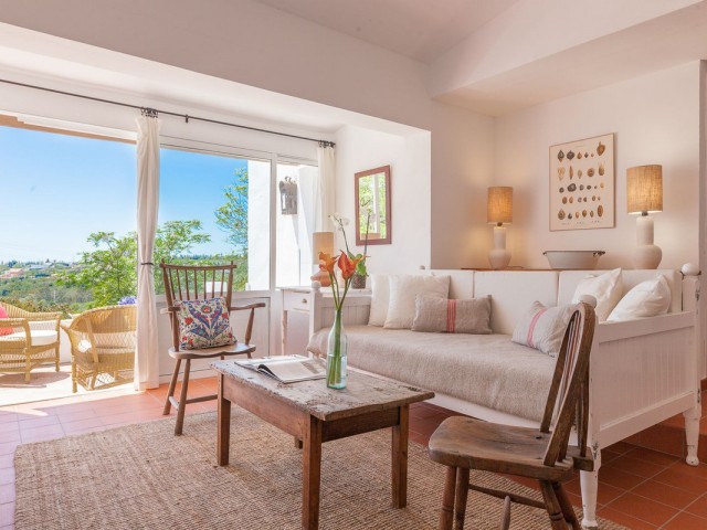 Villa con 3 Dormitorios  en Estepona