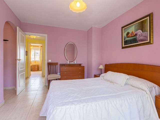 Maison mitoyenne avec 6 Chambres  à Marbella