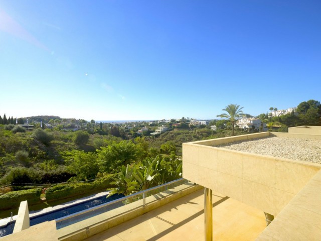 2 Sovrums Lägenhet i Nueva Andalucía