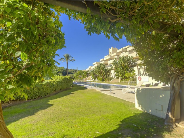 2 Sovrums Lägenhet i Nueva Andalucía