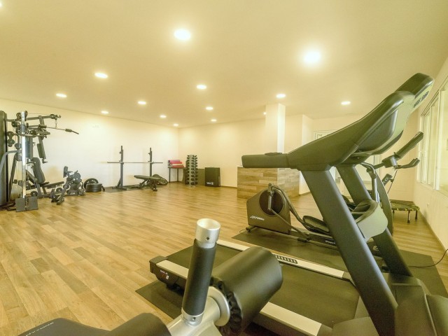 2 Sovrums Lägenhet i Nueva Andalucía