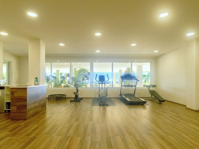 2 Sovrums Lägenhet i Nueva Andalucía