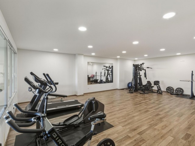 2 Bedrooms Apartment in Nueva Andalucía