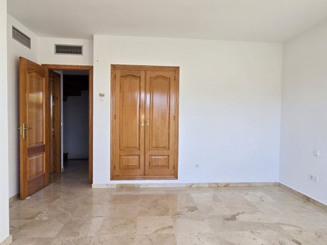 Penthouse in Nueva Andalucía