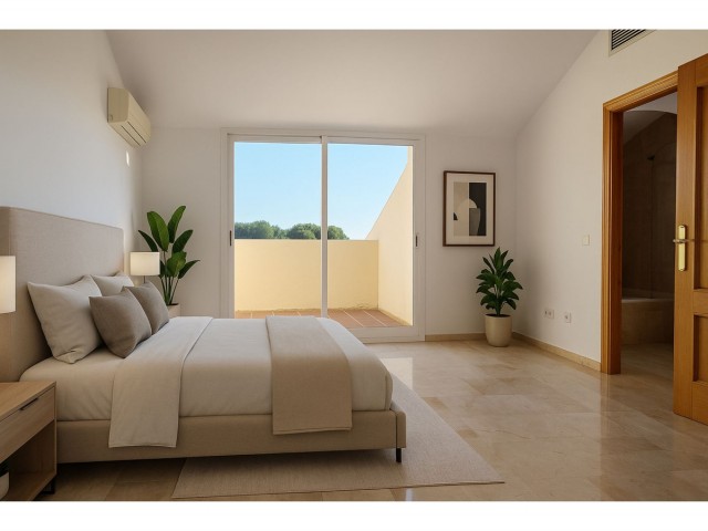 Apartamento con 3 Dormitorios  en Nueva Andalucía