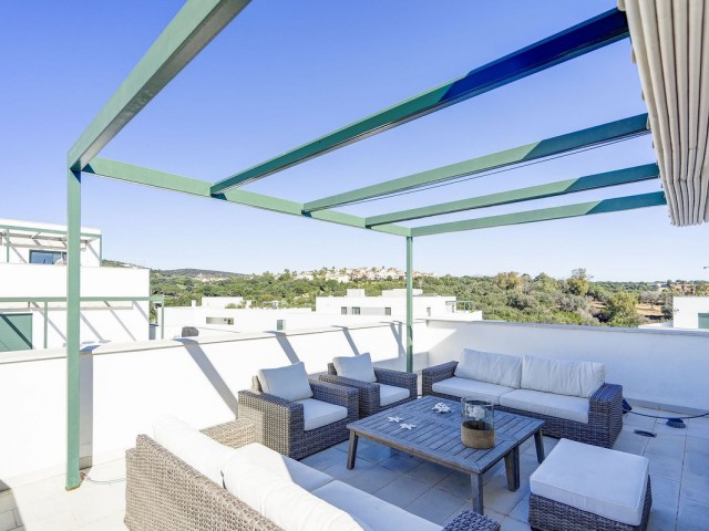 Penthouse avec 3 Chambres  à Sotogrande