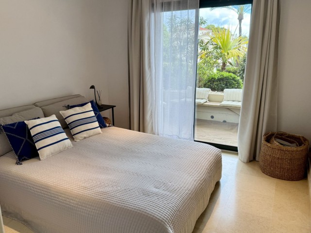 2 Bedrooms Apartment in Benahavís