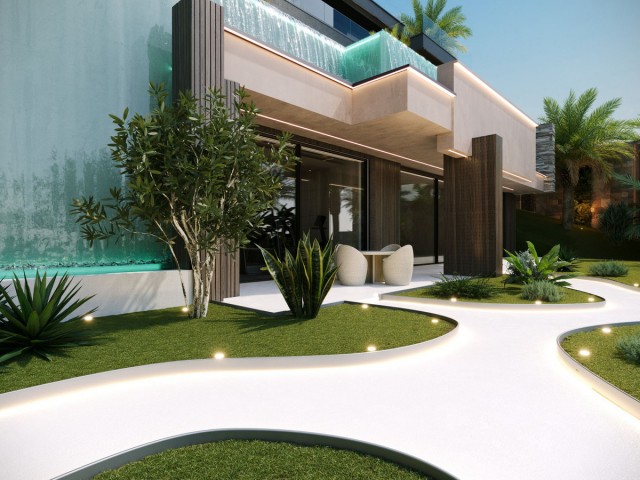 5 Bedrooms Villa in Marbella